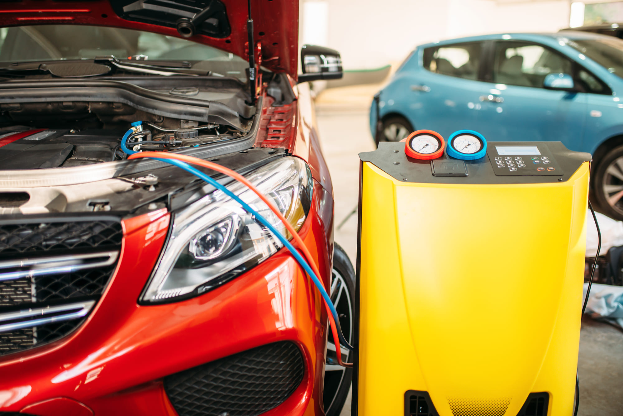 Máquinas en un taller mecánico con una larga trayectoria.